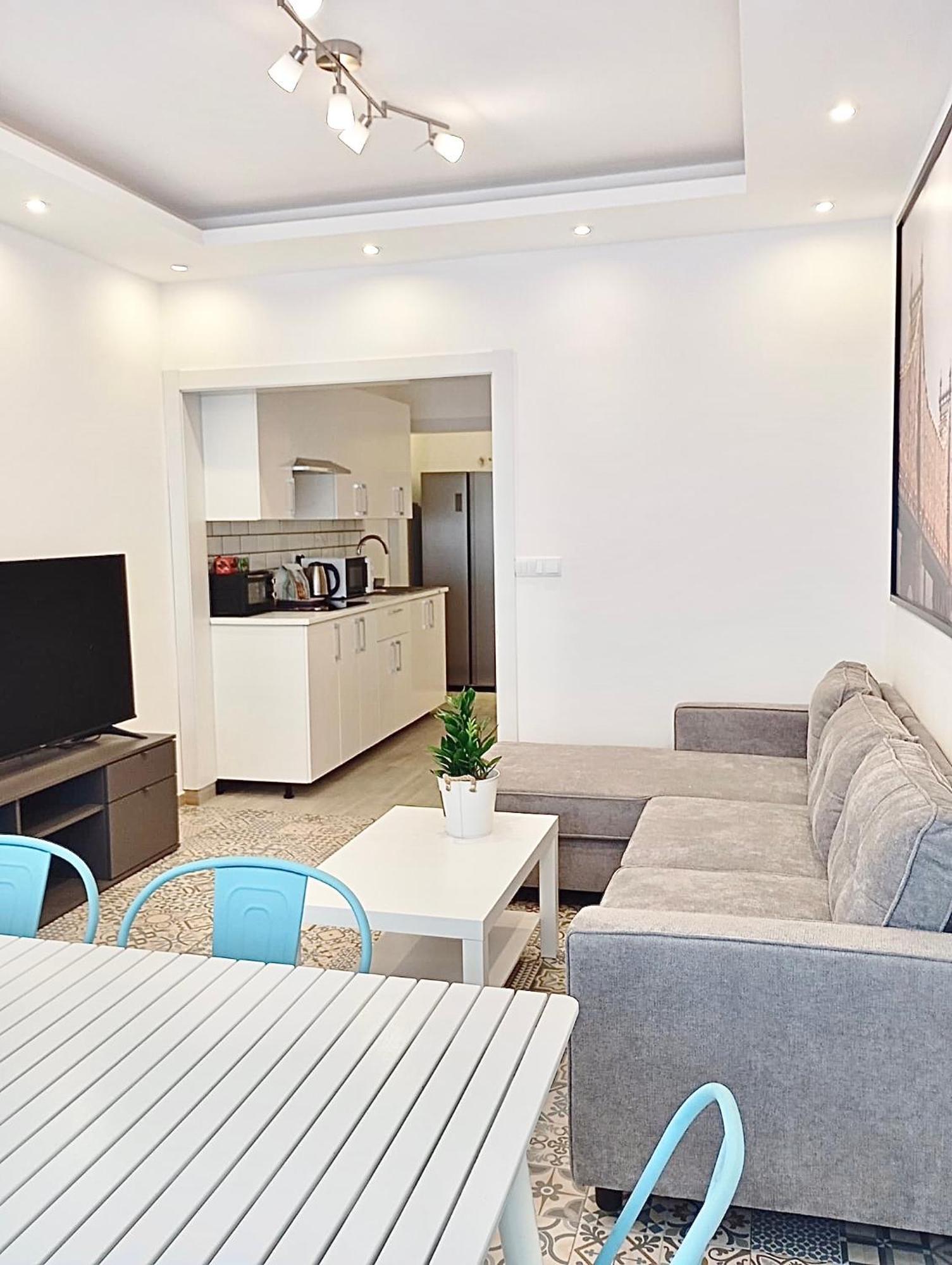 Warm Harbor Apartment Santa Coloma de Gramenet Exterior photo